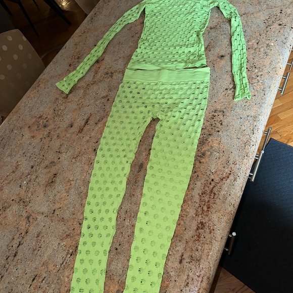 Maisie Wilen 2 Piece Nylon/Lycra FishNet Outfit😻😻😻😻😻😻😻😻 - Picture 8 of 16